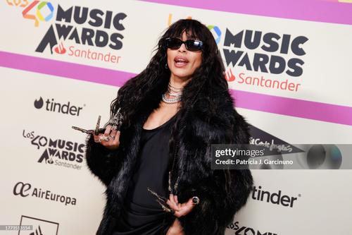 03 - November - LOS40 Music Awards, Spain - gettyimages-1773513154-2048x2048.jpg