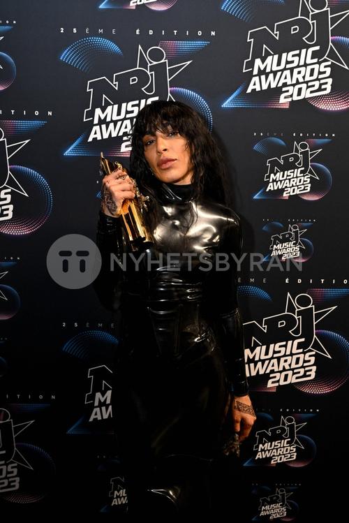 10 - November - Live NRJ Music Awards, France - sdluMGdBOi5uqU_WatermarkPreview.jpg