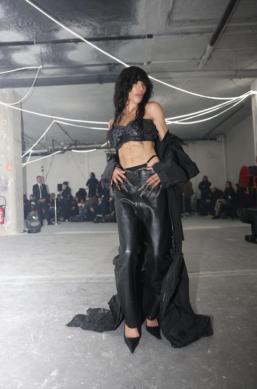 04 - October - Paris Fashion Week - VETEMENTS Womenswear SS 2026 (Almira Kho)