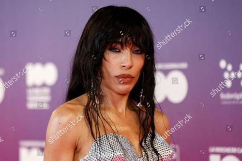 28 - March - Cadena 100 (Spain) (Jesus Briones) - loreen-posing-strapless-sequined-dress-during-photocall-1500w-16806901j.jpg