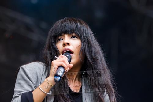 07 - July - Gatufesten, Sundsvall (Robert Rydén © Festivalphoto) - sundsvalls-gatufest-20120707_loreen-_3667.jpg