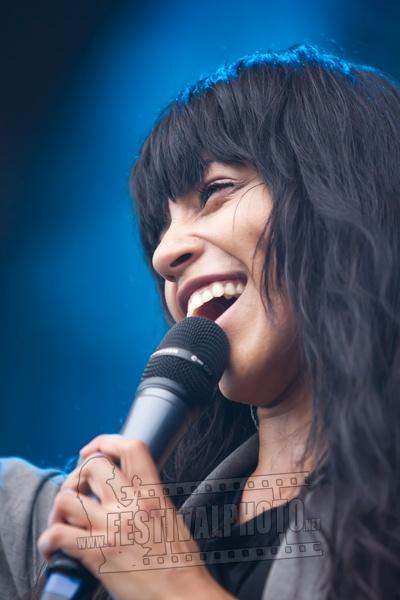 07 - July - Gatufesten, Sundsvall (Robert Rydén © Festivalphoto) - sundsvalls-gatufest-20120707_loreen-_3783.jpg