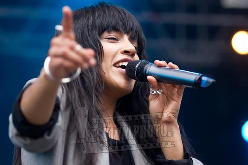 07 - July - Gatufesten, Sundsvall (Robert Rydén © Festivalphoto) - sundsvalls-gatufest-20120707_loreen-_3801.jpg