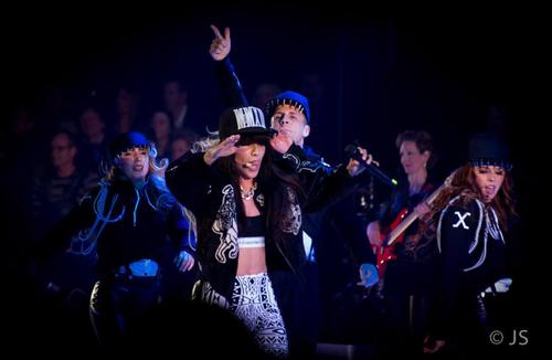 26 - February - 01_03 - Art On Ice, Switzerland (© Julia Fromisland) - 1977427_660482664008408_1341598748_n.jpg