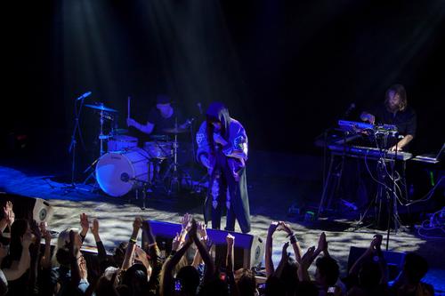 13 - April - Prague, Czech Republic (© Hudebniknihovna.cz) - roxy_283729.jpg