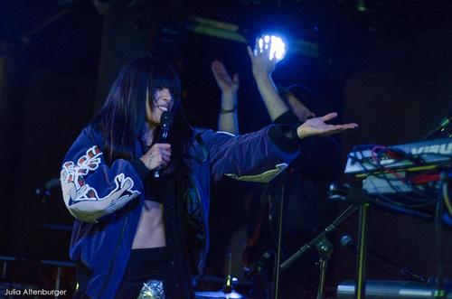 17 - April - Vienna, Austria (© Julia Altenburger) - cobympaxtt4.jpg