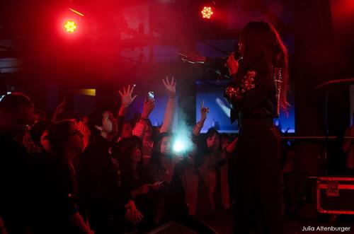 17 - April - Vienna, Austria (© Julia Altenburger) - qnzacmvr97m.jpg