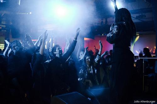 17 - April - Vienna, Austria (© Julia Altenburger) - r3yabge3mae.jpg