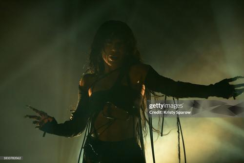 05 - December - Alhambra - Paris, France - gettyimages-1833782062-2048x2048.jpg