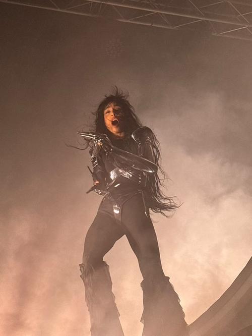 22 - March - Manchester Academy - Manchester (annasophiestadler) - 489728919_2657022834488316_6249055516650280196_n.jpg