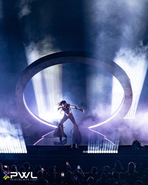 Painting with Light (Oli Crump @oli_sound) - 1743759002941.jpg