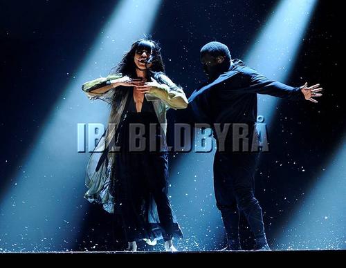 Performance - 377_002623.jpg