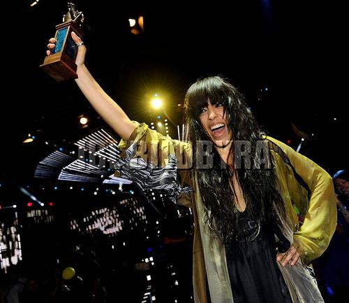 Performance - 377_036790.jpg