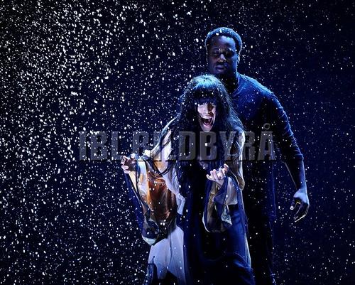 Performance - 377_037848.jpg