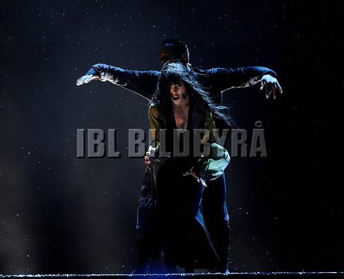 Performance - 377_070232.jpg