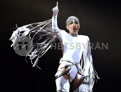 29_02 - Dress Rehearsal, Eskilstuna - sdlCVeMZhCz5FI_WatermarkPreview.jpg