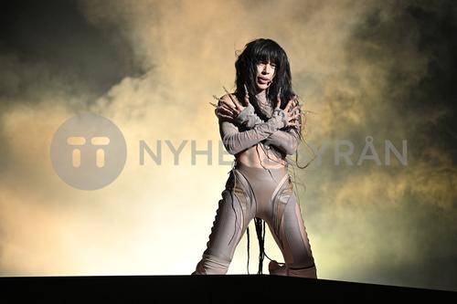 24 - February - Rehearsals, Malmö - sdl34tW2-zNtlE_WatermarkPreview.jpg