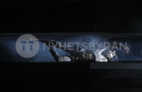 24 - February - Rehearsals, Malmö - sdlD3uxq9s4b7M_WatermarkPreview.jpg