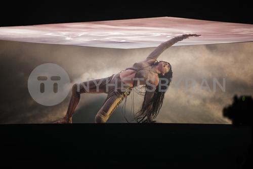 24 - February - Rehearsals, Malmö - sdlWKojFK-sqp8_WatermarkPreview.jpg