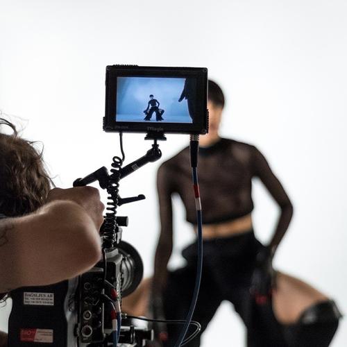 Paper Light Revisited - BTS - 11257582_793729800734454_1228240924_n.jpg