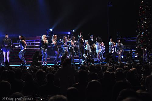 Julgalan 2011, Sweden - tumblr_mwmm587KbU1rx6sa7o1_1280.png