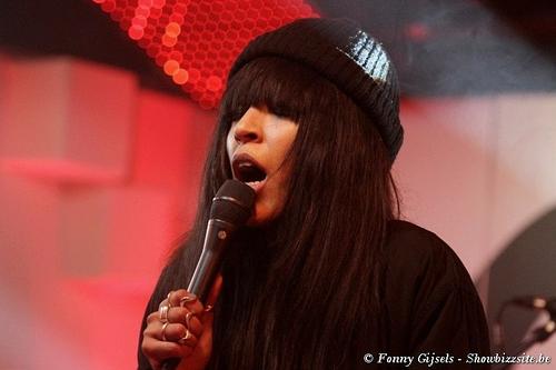 03 - December - The Qube, Belgium - photo_2812129.jpg