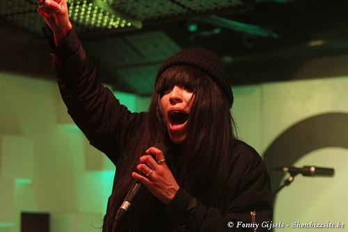 03 - December - The Qube, Belgium - photo_2812629.jpg