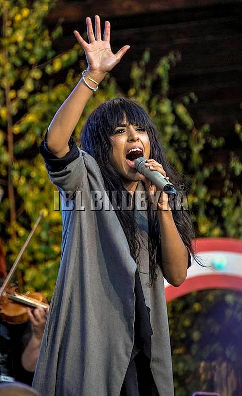 10 - July - Allsang på Skansen, Sweden - KP2012071009.jpg