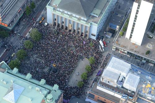29 - May - Hötorget, Sweden - z3OUgfv2JOA.jpg