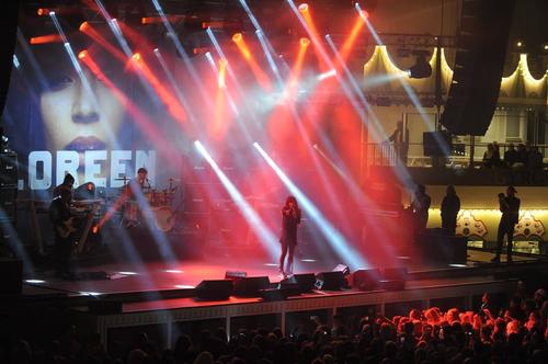 12 - September - Gröna Lund, Sweden - 1266972_10151566030090667_2079545009_o.jpg