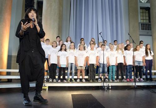 17 - August - Medmansklighet, Sweden