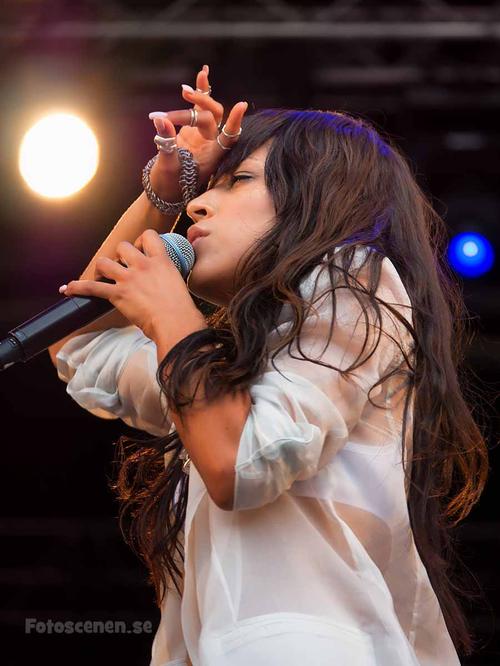 18 - August - RixFM Festival - Goteborg, Sweden (© Jmannen Sjuttiosju) - Loreen_2013_06.jpg
