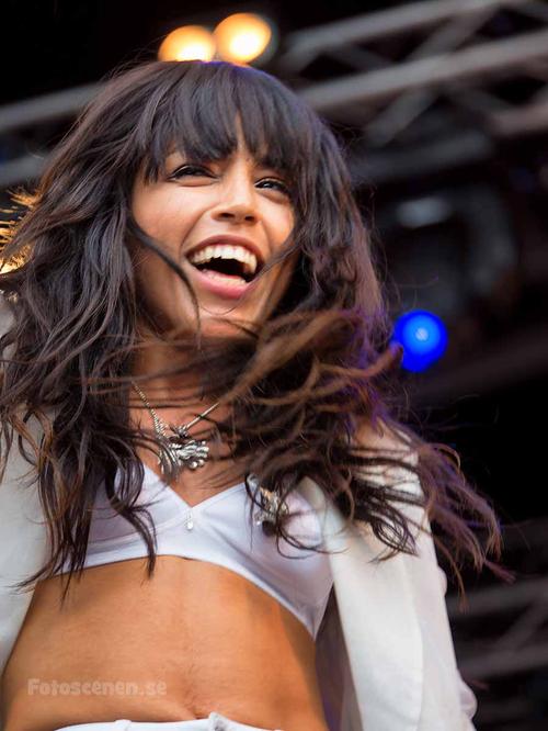 18 - August - RixFM Festival - Goteborg, Sweden (© Jmannen Sjuttiosju) - Loreen_2013_14.jpg