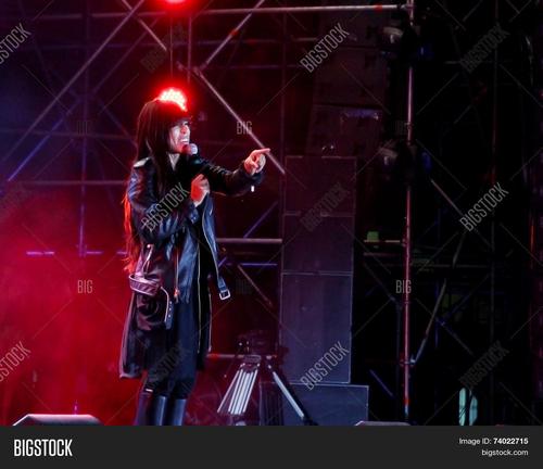 20 - September - Eurasian Music Awards, Kazakhstan (© Ilya Chalyuk, Ron Dale) - 74022715.jpg