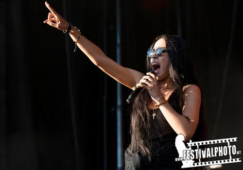 02 - July - Törebodafestivalen, Sweden (© Matilda Engdahl, Mattias Ericsson) - Torebodafestivalen-20150702_Loreen_8985.jpg