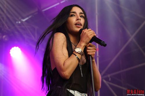 04 - July - Putte i Parken Karlstad, Sweden (© S. Emanuelsson, M. Olsson, T. Andersson, M. Avedal) - Loreen_05~0.jpg