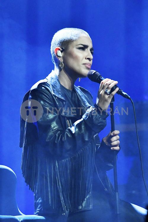 27 - November - Secret concert at Vasateatern, Sweden - sdliU5hDkmGY8g_WatermarkPreview.jpg