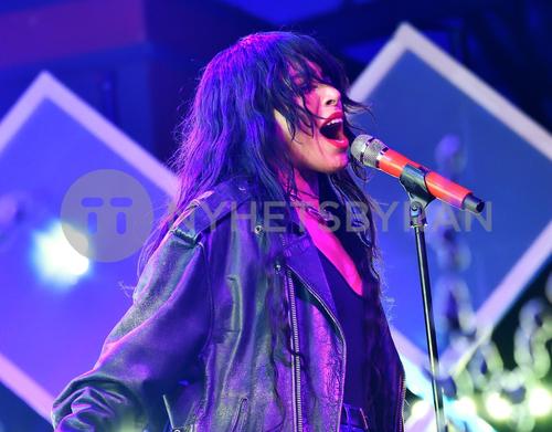 10 - March - Sverige samlas och hjälper, Sweden - sdlvTJruHqUhqM_WatermarkPreview.jpg