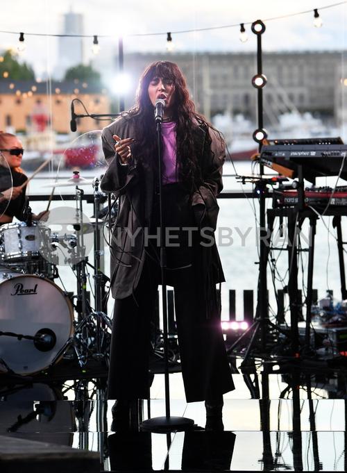 15 - July - Tilde, Sweden - sdl7JuX1KtB5mg_WatermarkPreview.jpg