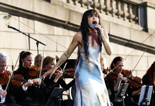 16 - September - H.M. Konungen Jubileumskonsert, Sweden - vkWzCVMaX6w.jpg