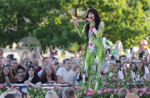 27 - June - Allsång på Skansen, Sweden - sdl4LHNdiDnpSU_WatermarkPreview.jpg