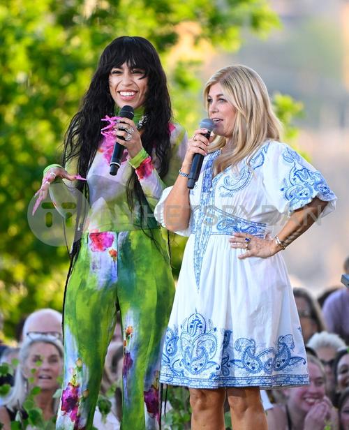 27 - June - Allsång på Skansen, Sweden - sdluqlmtLvOFwo_WatermarkPreview.jpg