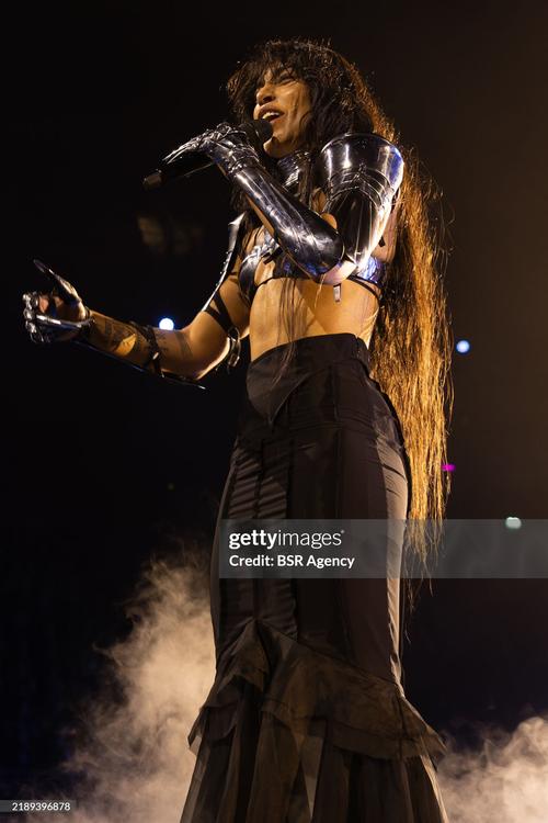 12 - December - Het Grote Songfestivalfeest 2024 (Silas Tahapary) - gettyimages-2189396878-2048x2048.jpg