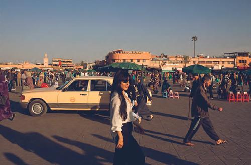 Plaza Photoshoot (Eric Broms) - 5.png