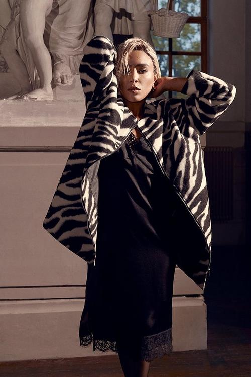 Ellos Photoshoot - ell_1940_camp_made-by-women_loreen_img1.jpg