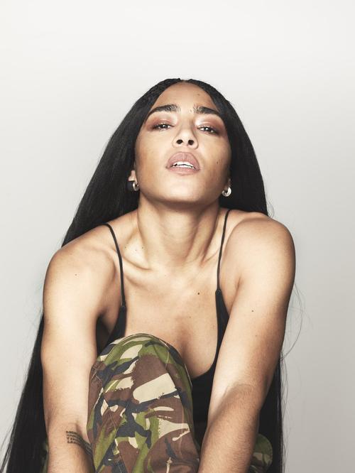 Charli Ljung II - EoUuSH2WMAAzNYa.jpg