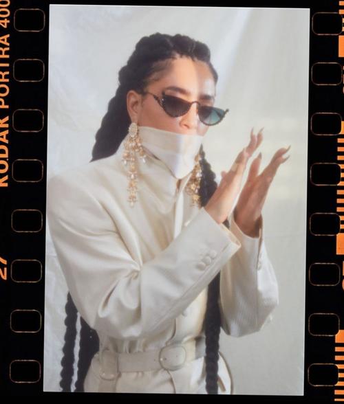 Plaza Kvinna (Patrik Lindén) - patriklindenphotography_1231375253894785557558931544738309895643187n28129.jpg