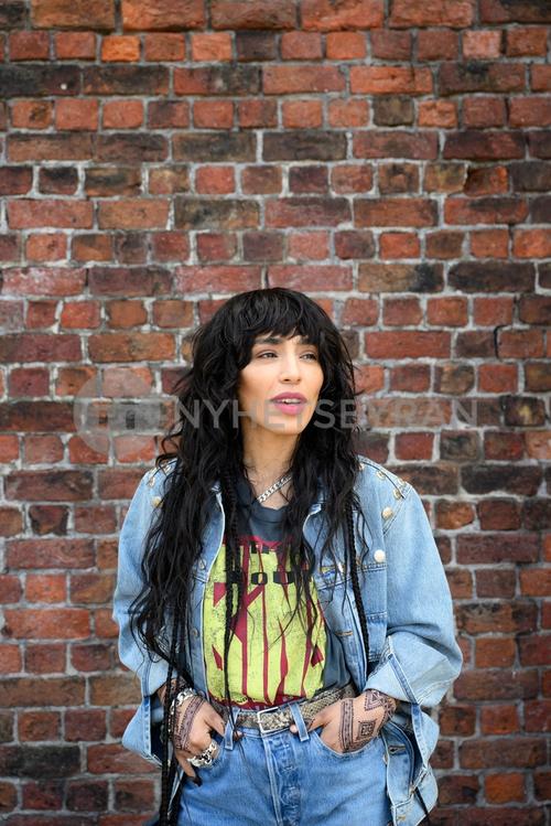 Jessica Gow II - sdlu7b6GZCrMG8_WatermarkPreview.jpg