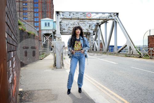 Jessica Gow II - sdlwAkiz2nHjOA_WatermarkPreview.jpg