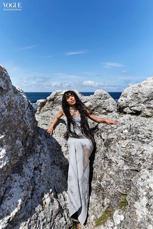 Vogue Scandinavia (Koto Bolofo) - Loreen_c6489f68dd.png